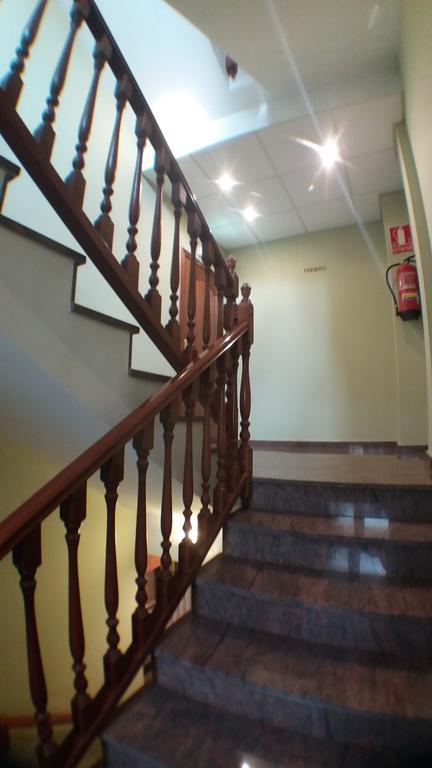 Hostal Venecia II Monzón Eksteriør bilde